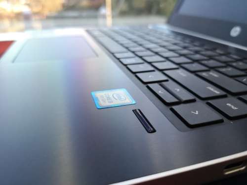 Latest 8th GEN i5 HP DESIGN*AS BRAND NEW*HP PROBOOK 430G5*i5-8250U*16GB*256GB SSD*WARRANTY 2021*